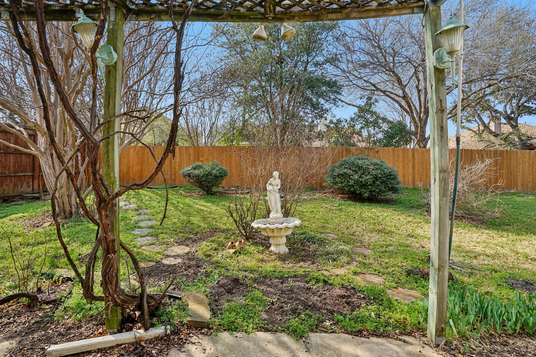 7213 Crabtree Lane North Richland Hills TX 76182