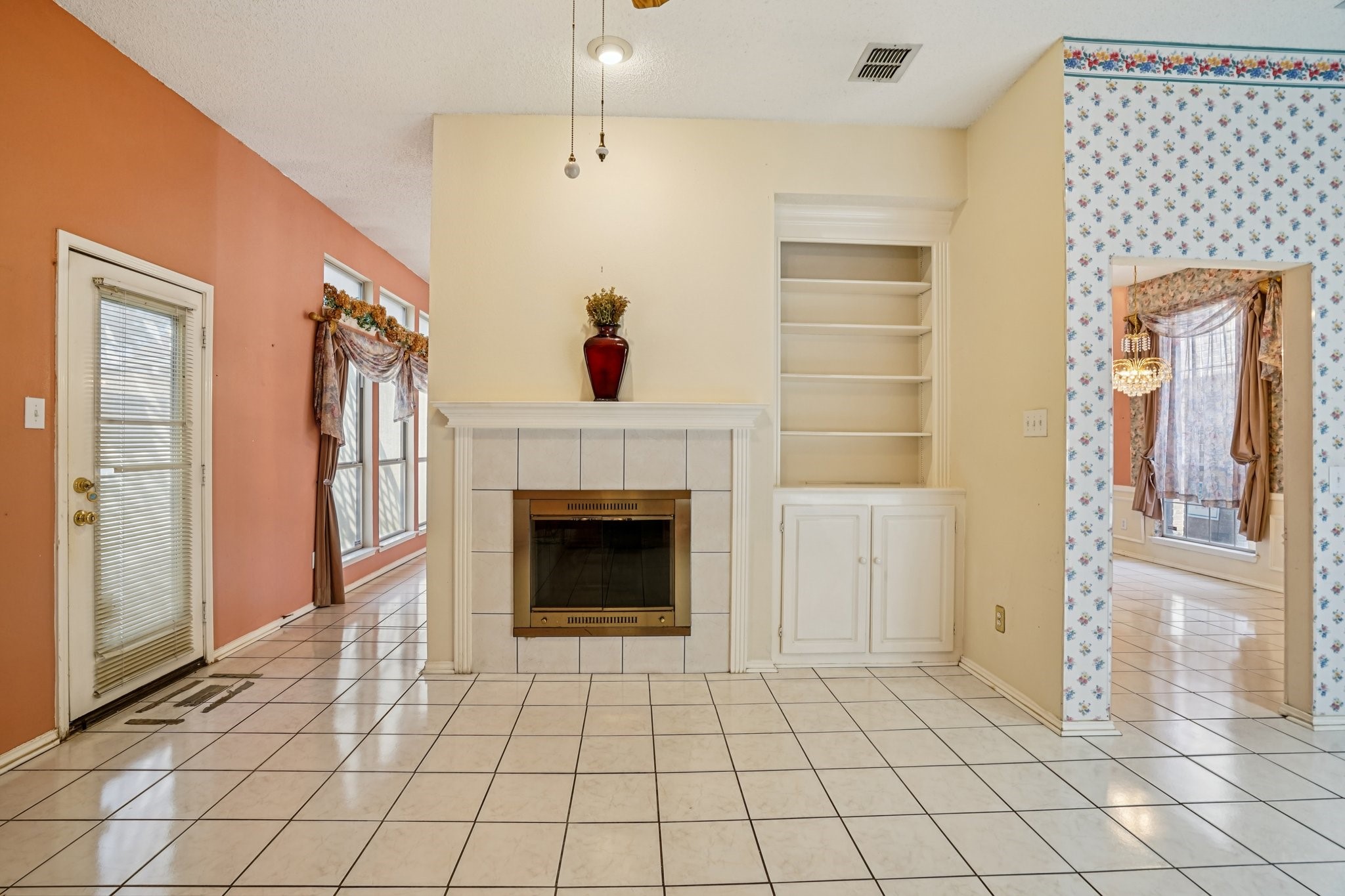 7213 Crabtree Lane North Richland Hills TX 76182