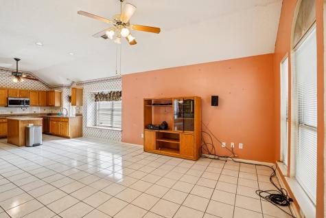 7213 Crabtree Lane North Richland Hills TX 76182