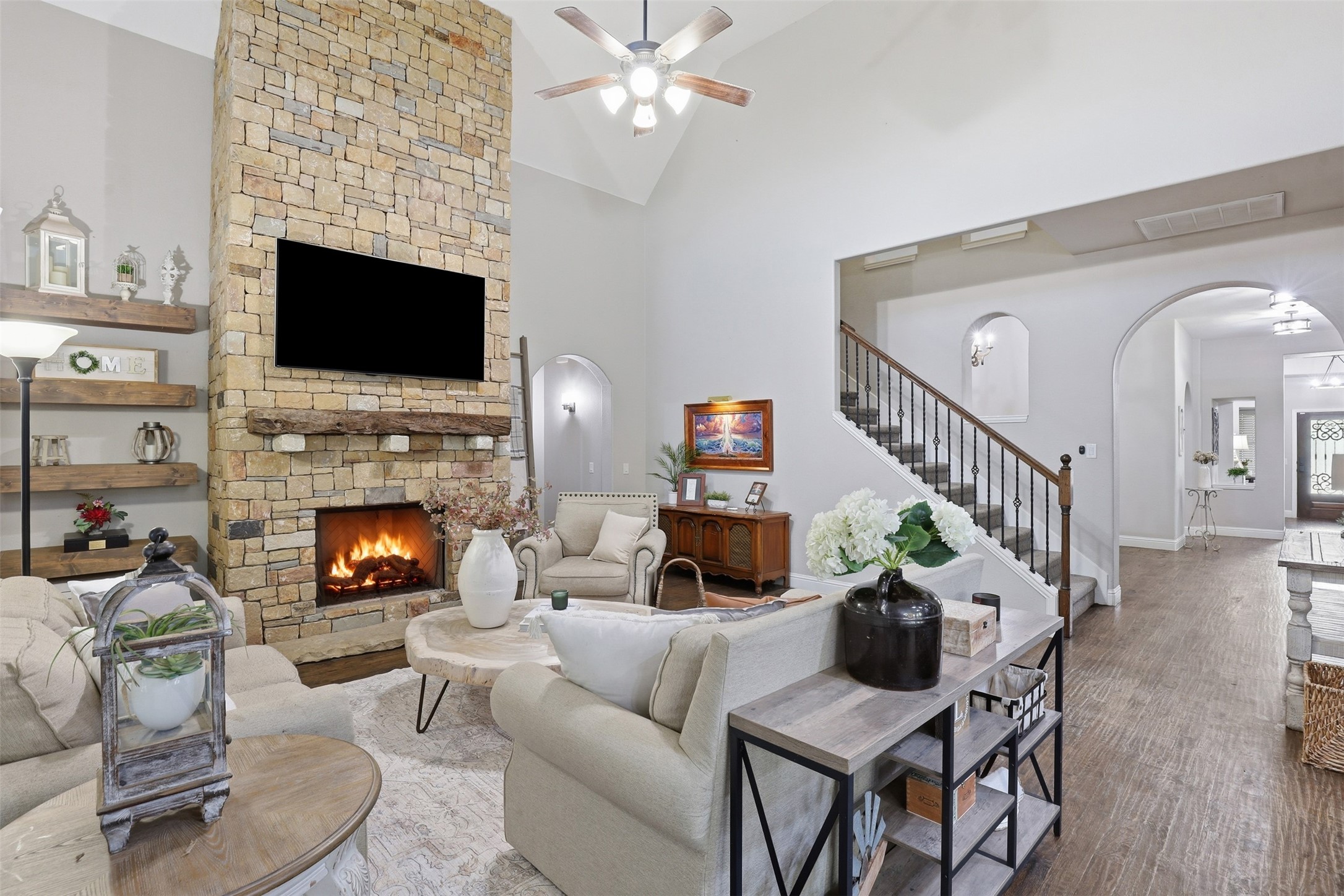 1004 Tara Drive Burleson TX 76028