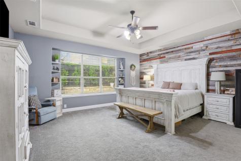 1004 Tara Drive Burleson TX 76028