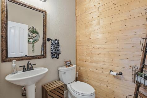 1004 Tara Drive Burleson TX 76028