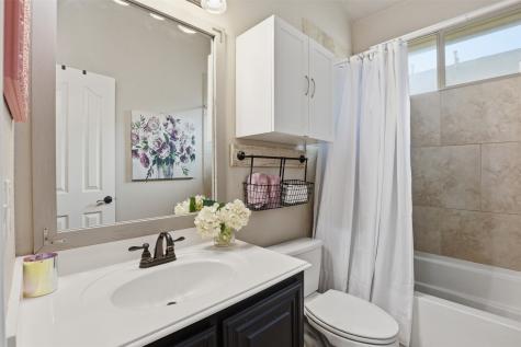 1004 Tara Drive Burleson TX 76028