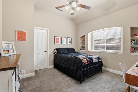 1004 Tara Drive Burleson TX 76028
