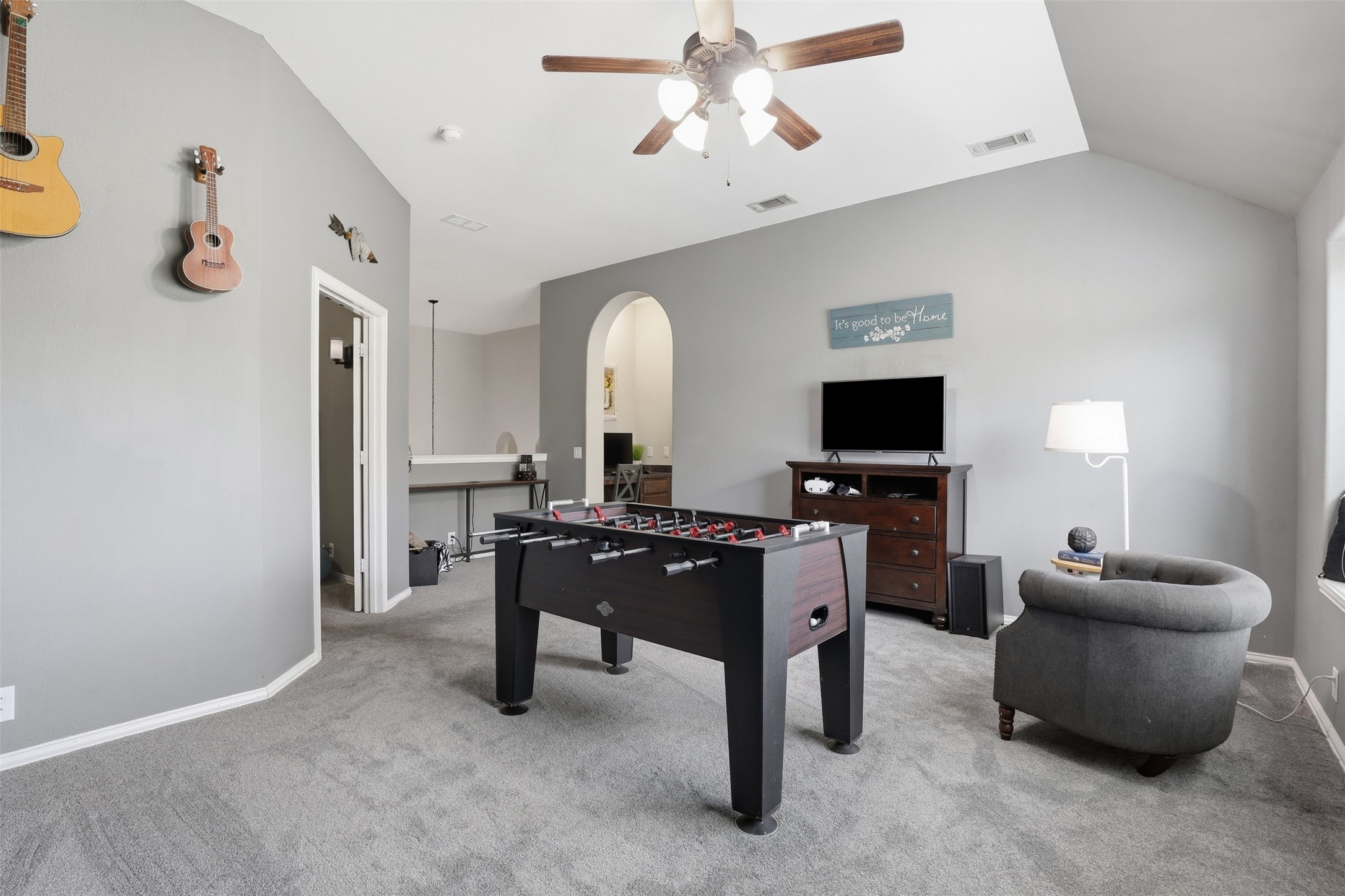 1004 Tara Drive Burleson TX 76028