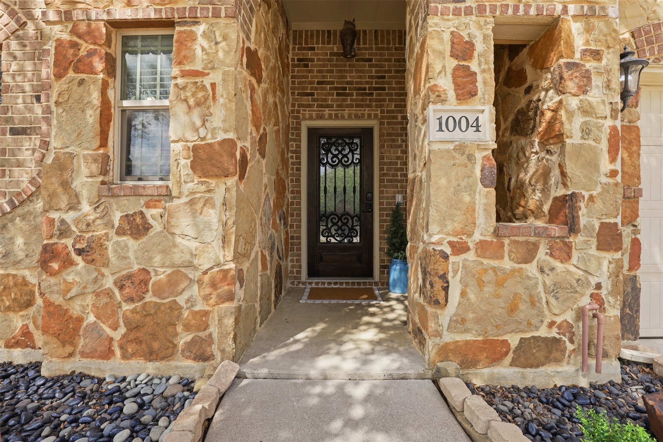 1004 Tara Drive Burleson TX 76028