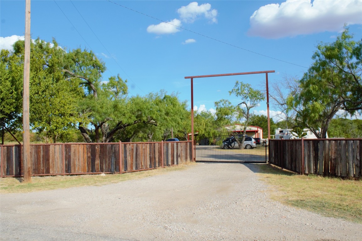 1551 County Road 107a Kaufman TX 75142