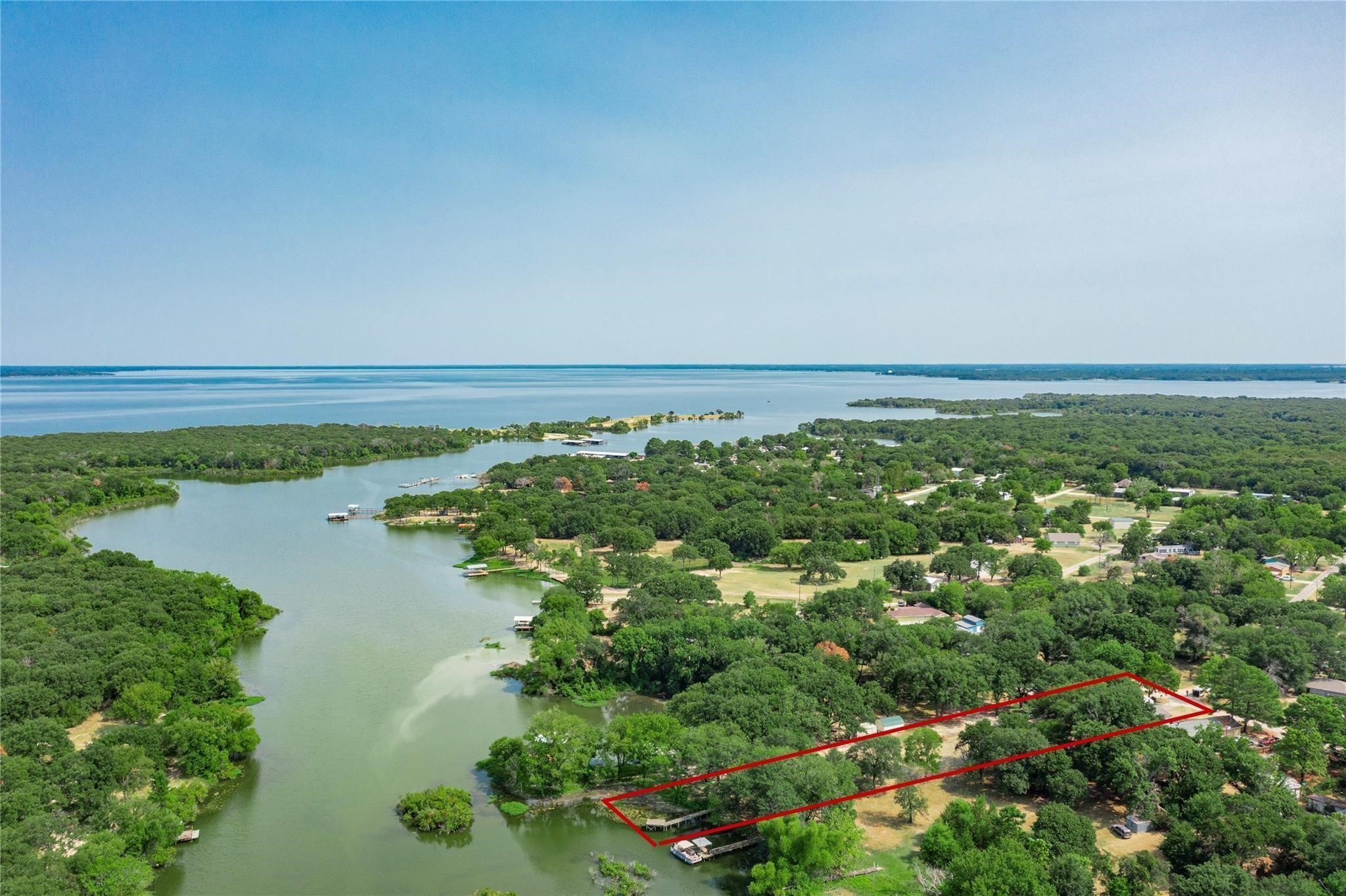 1632 E Crestway Drive West Tawakoni TX 75474