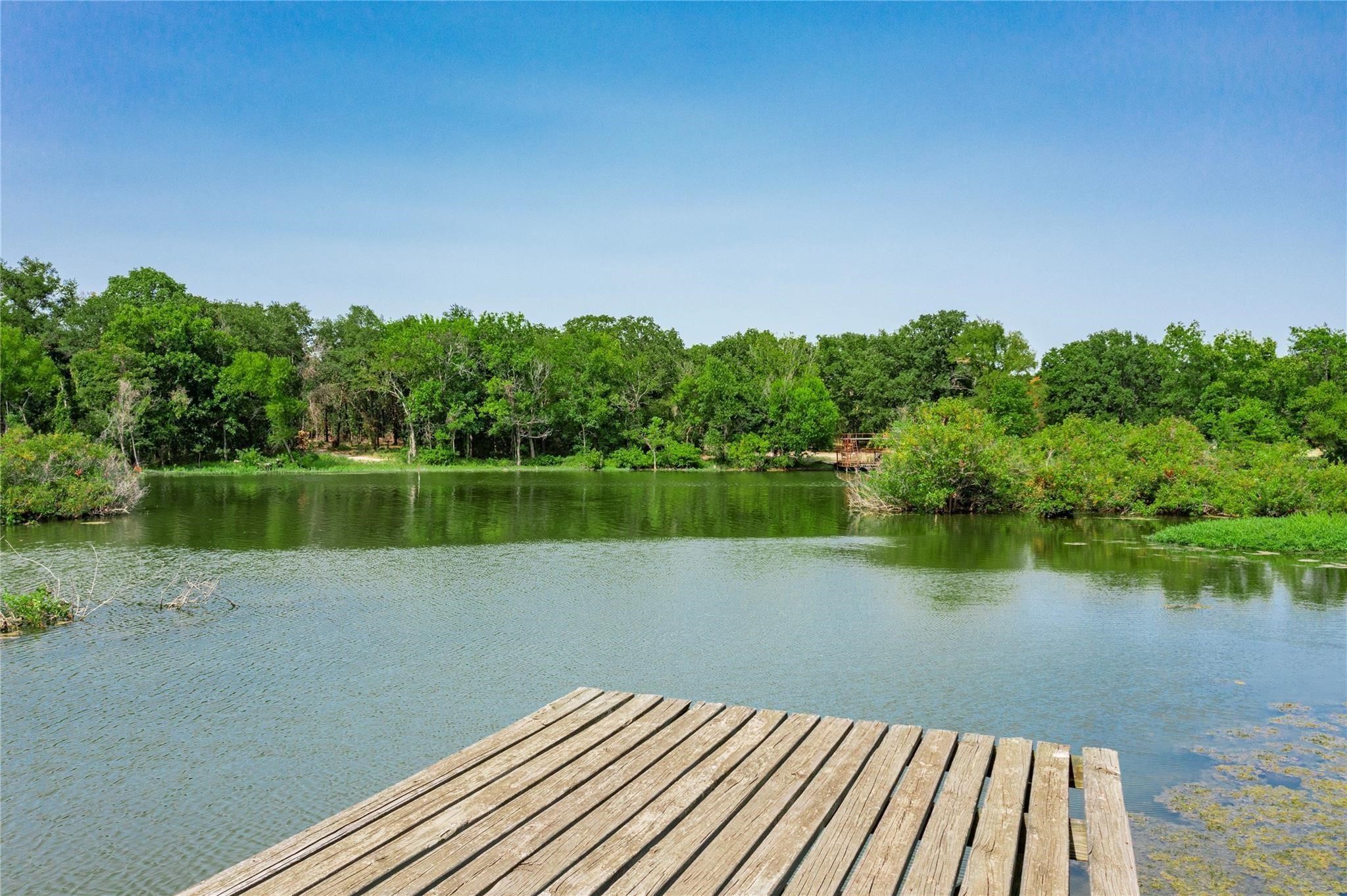 1632 E Crestway Drive West Tawakoni TX 75474