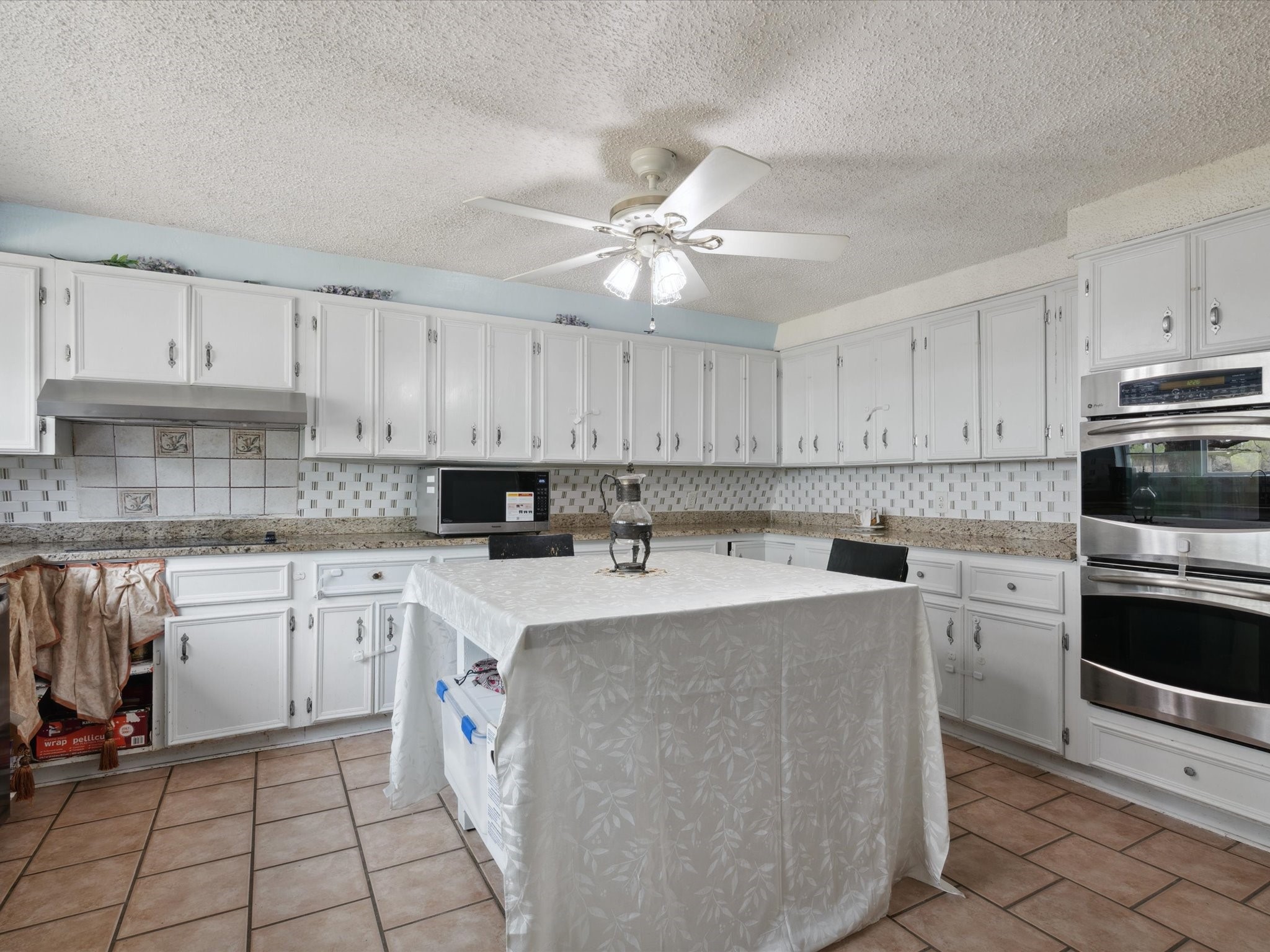 265 County Road 4374 Decatur TX 76234
