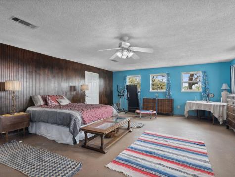 265 County Road 4374 Decatur TX 76234