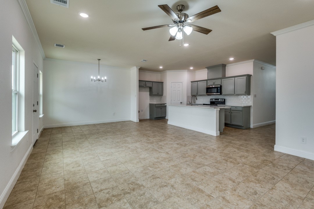 2110 22nd Fort Worth TX 76164