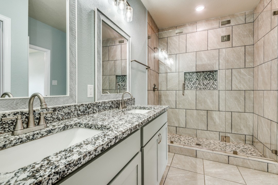 2110 22nd Fort Worth TX 76164