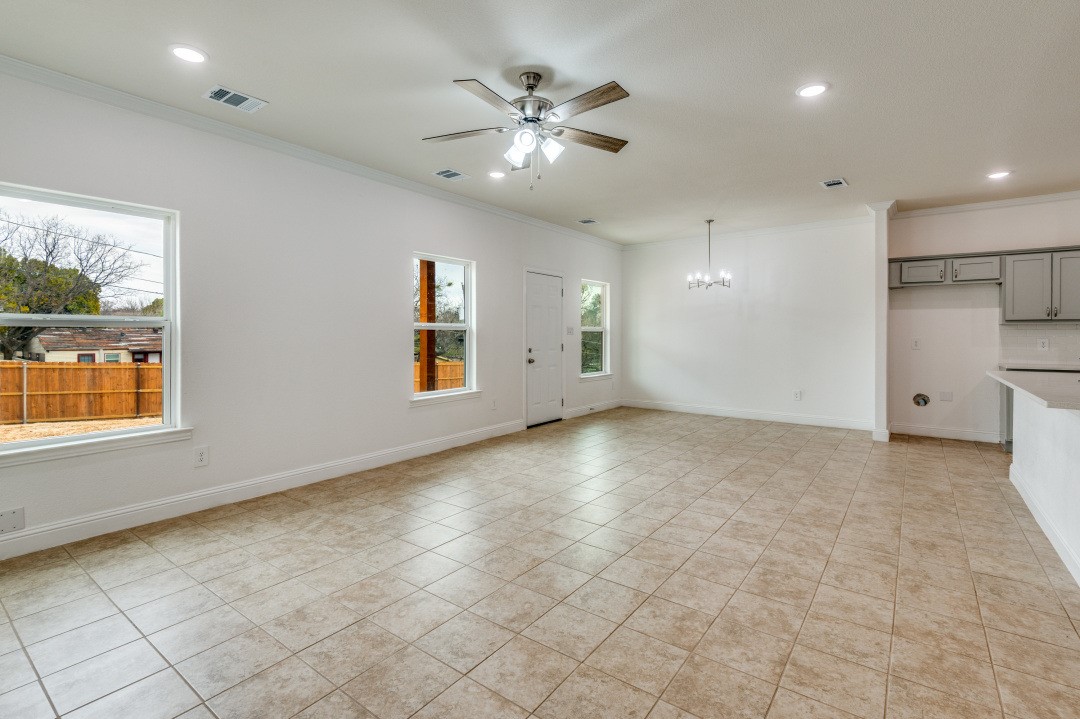 2110 22nd Fort Worth TX 76164