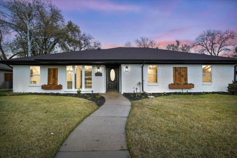 3200 Hilltop Lane Plano TX 75075