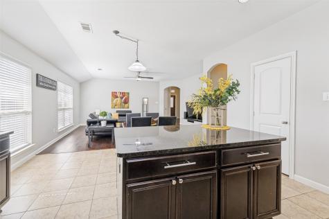 1701 Sparrow Lane Aubrey TX 76227