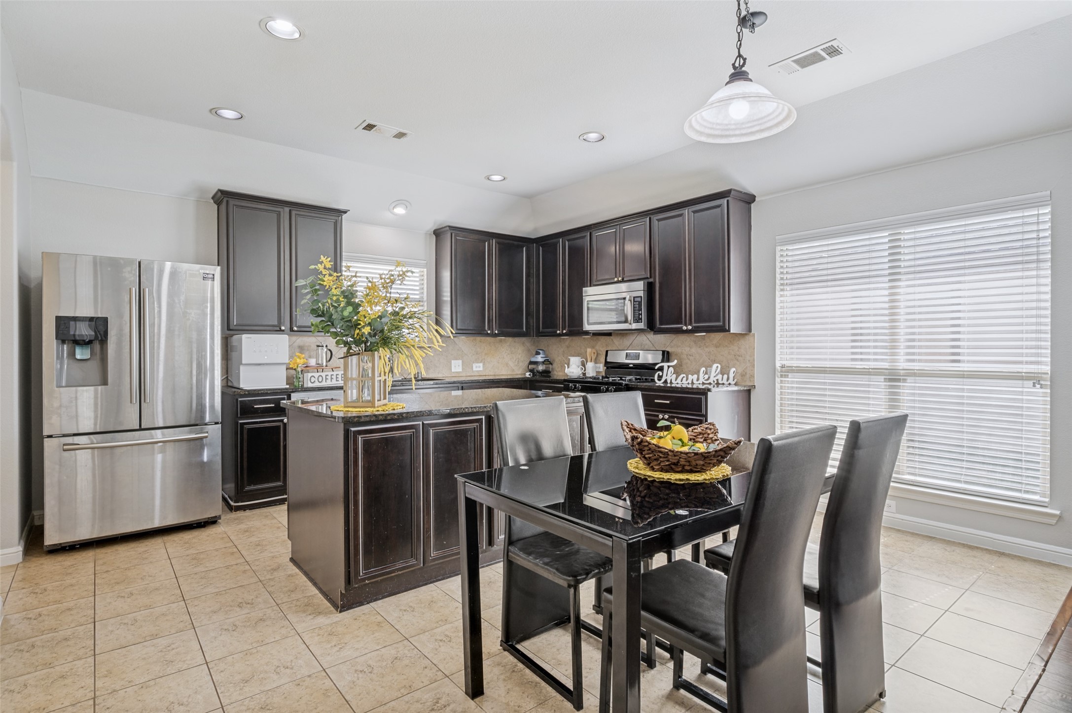1701 Sparrow Lane Aubrey TX 76227