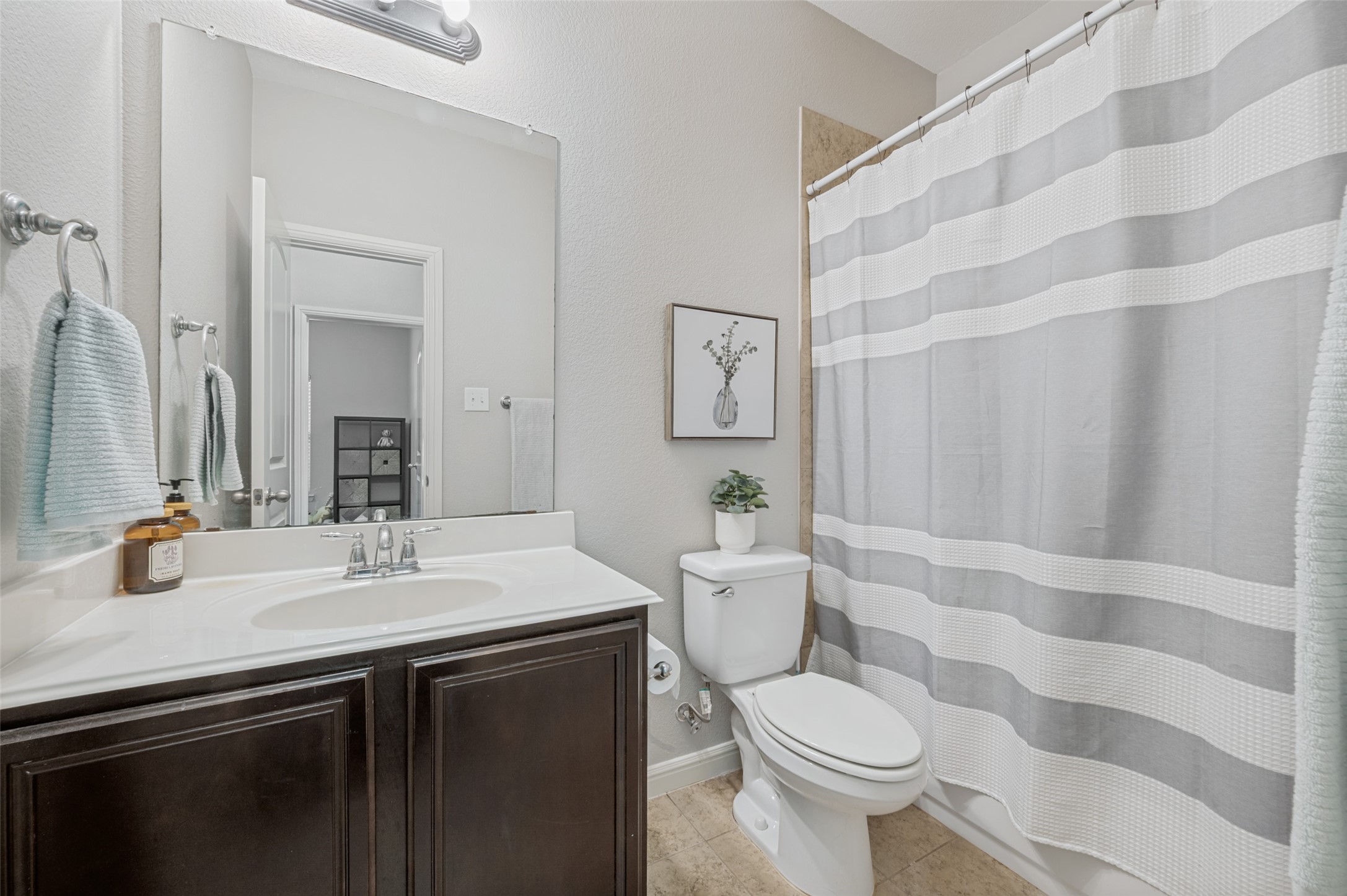 1701 Sparrow Lane Aubrey TX 76227