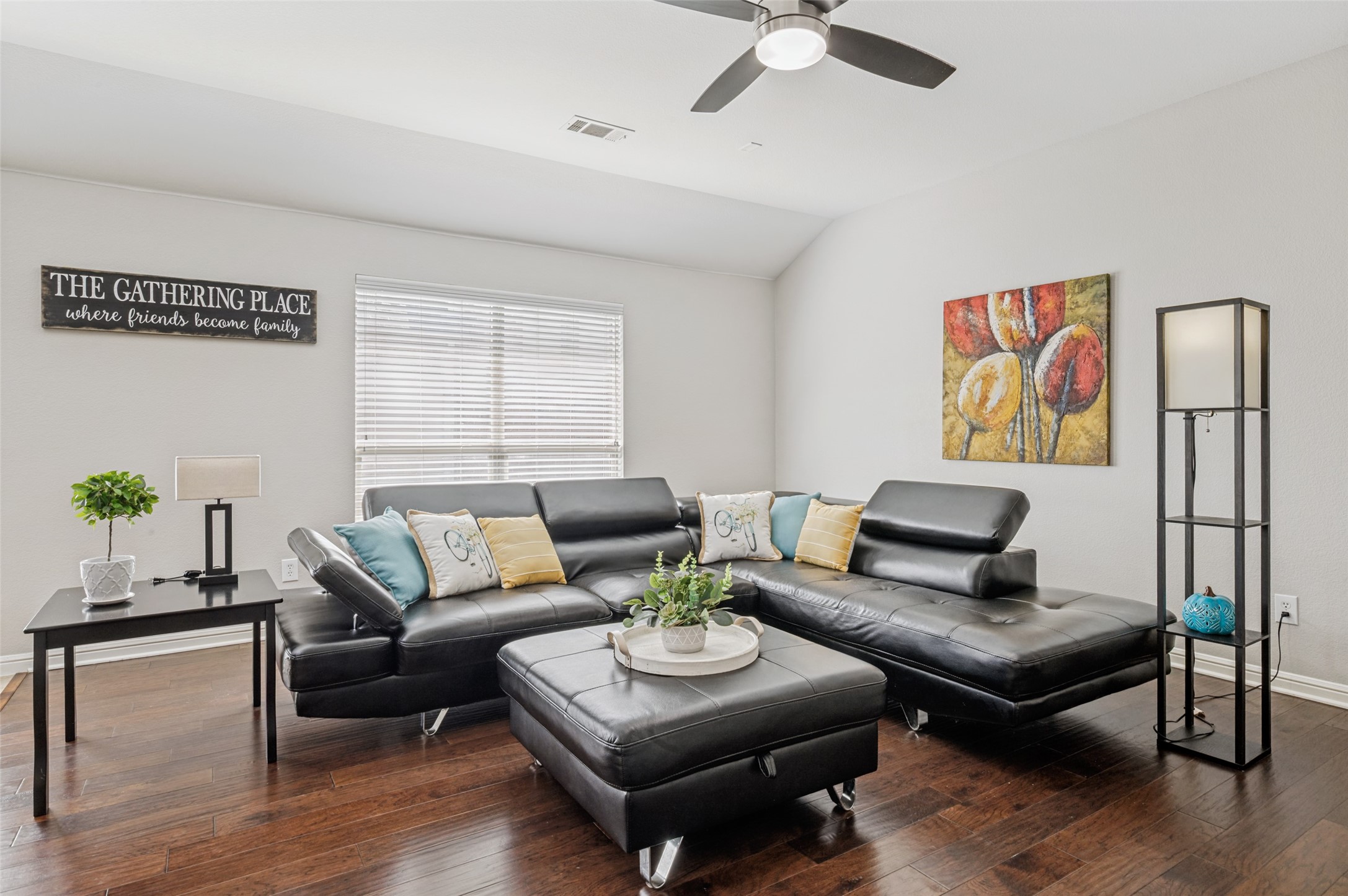 1701 Sparrow Lane Aubrey TX 76227
