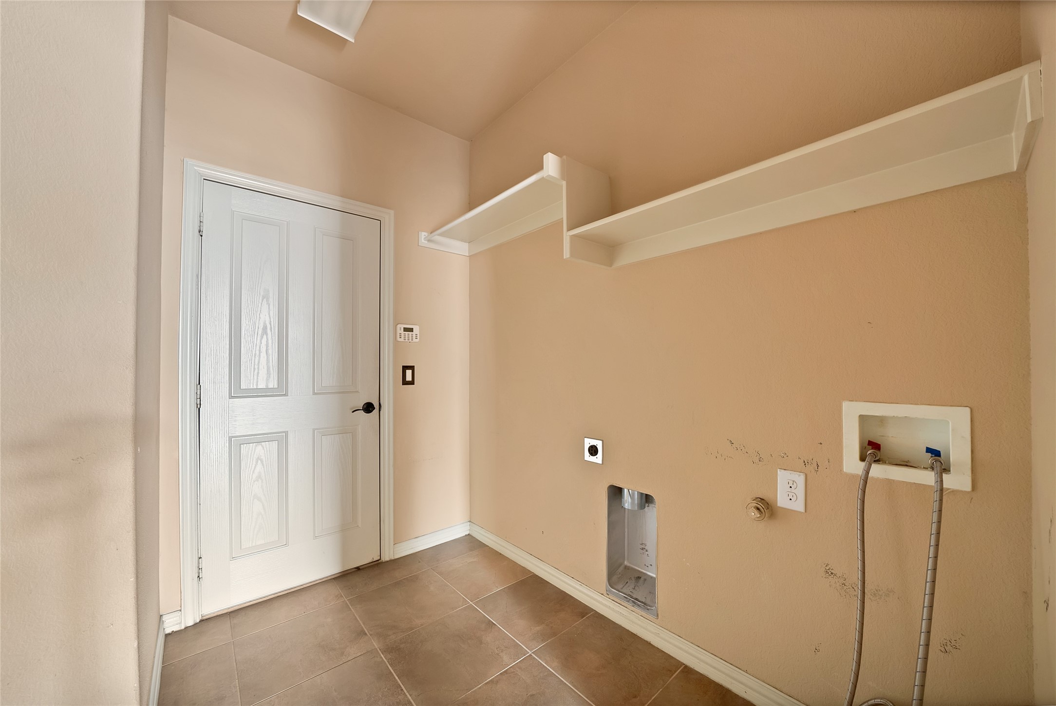 2852 England Parkway Grand Prairie TX 75054
