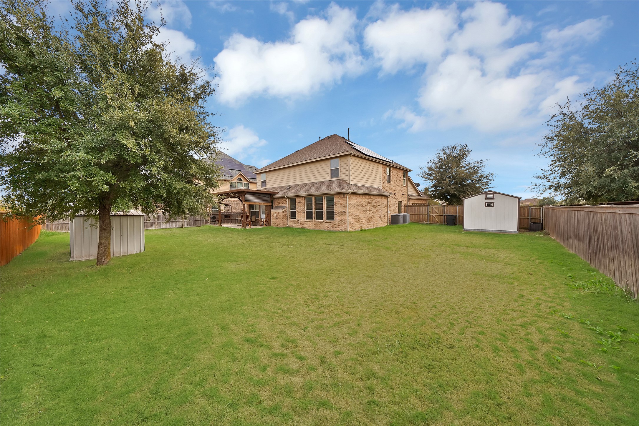 2852 England Parkway Grand Prairie TX 75054