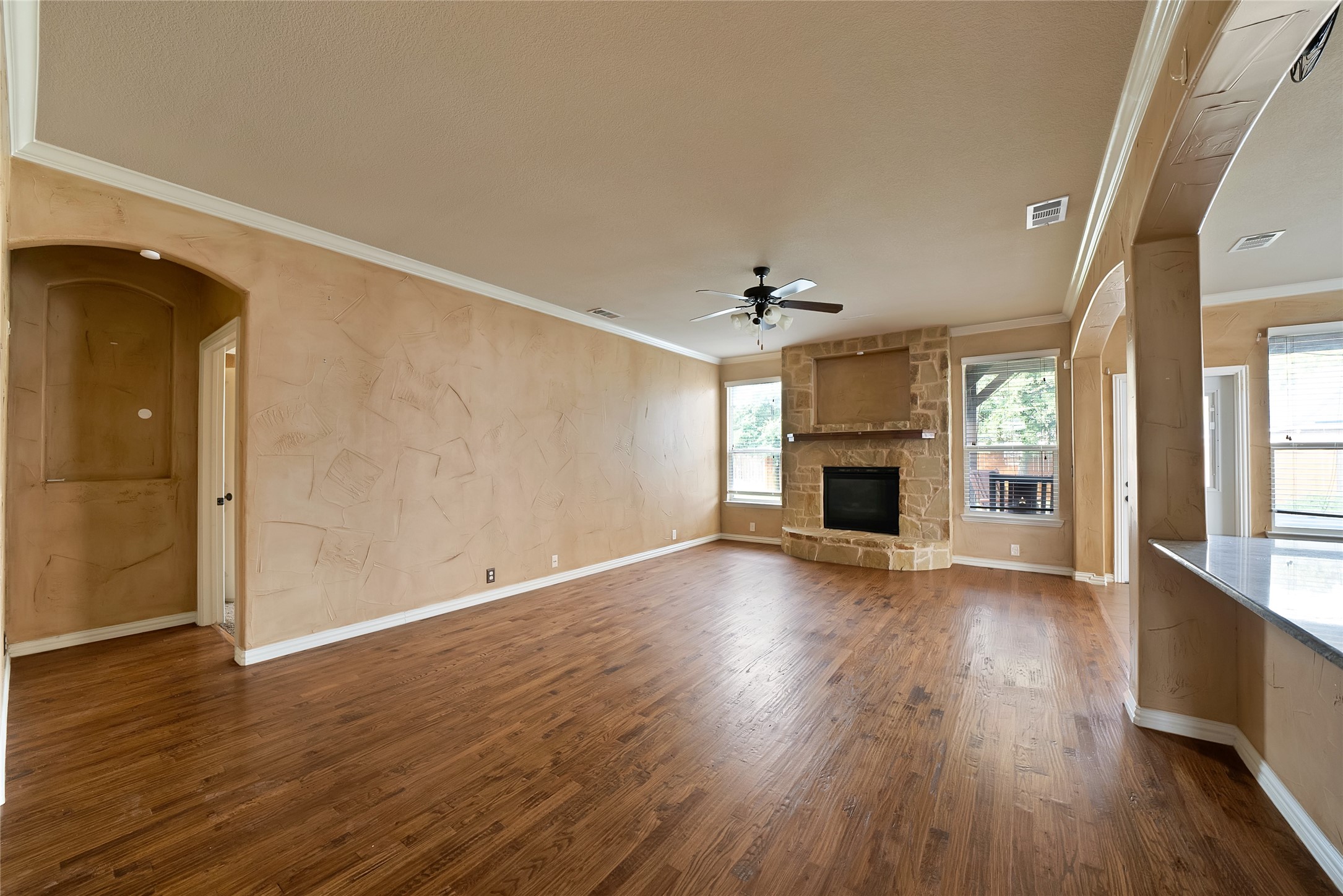 2852 England Parkway Grand Prairie TX 75054