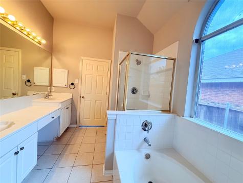 536 Pinnacle Drive Cedar Hill TX 75104