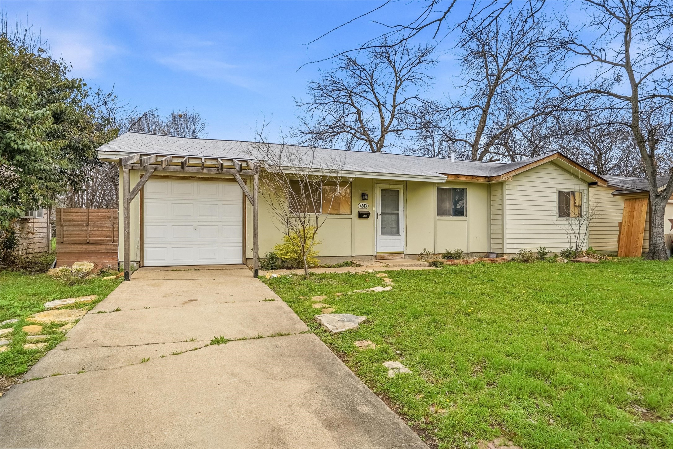 4813 Dorsey Street Forest Hill TX 76119