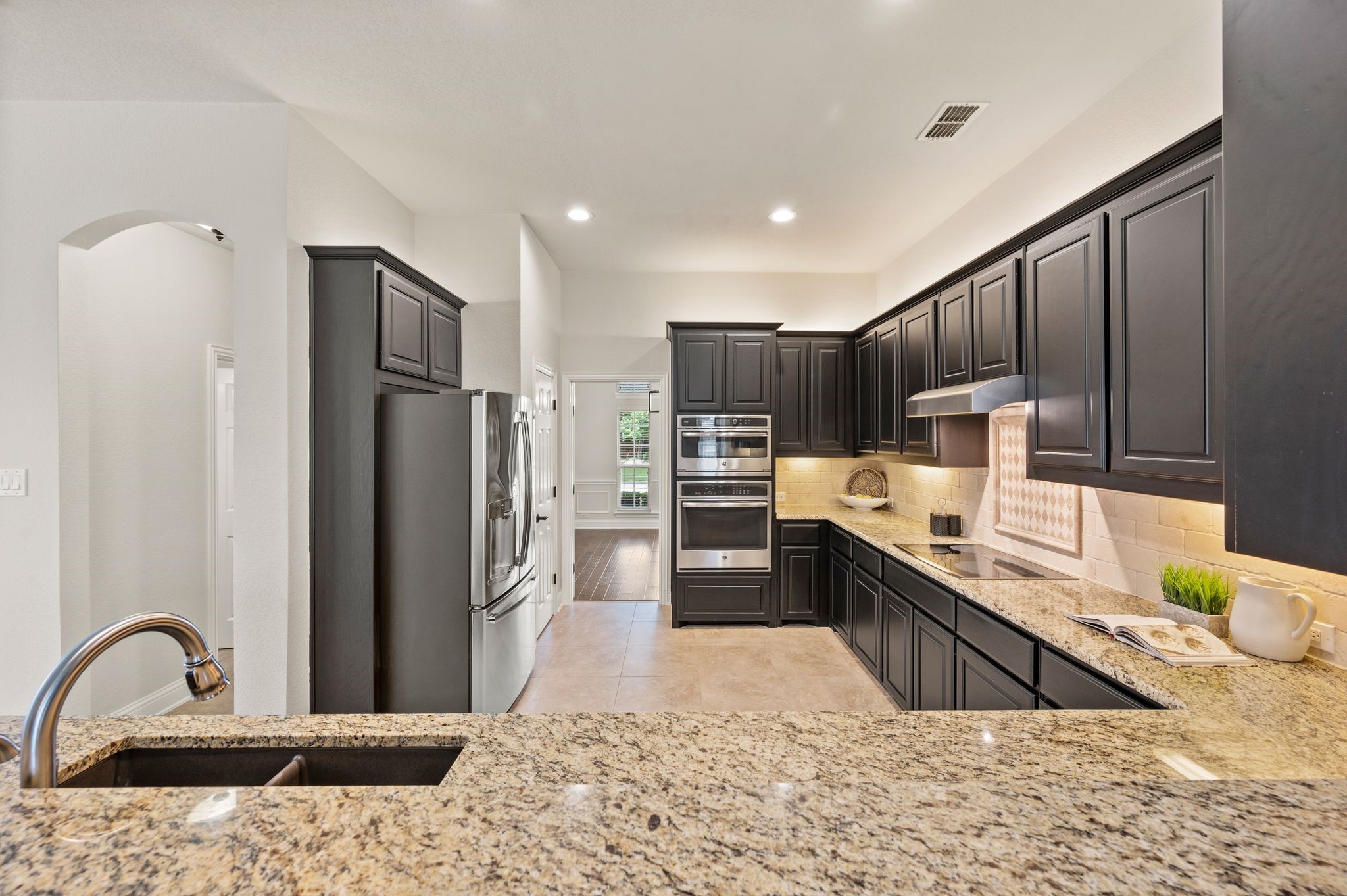 2046 Boone Circle Frisco TX 75033