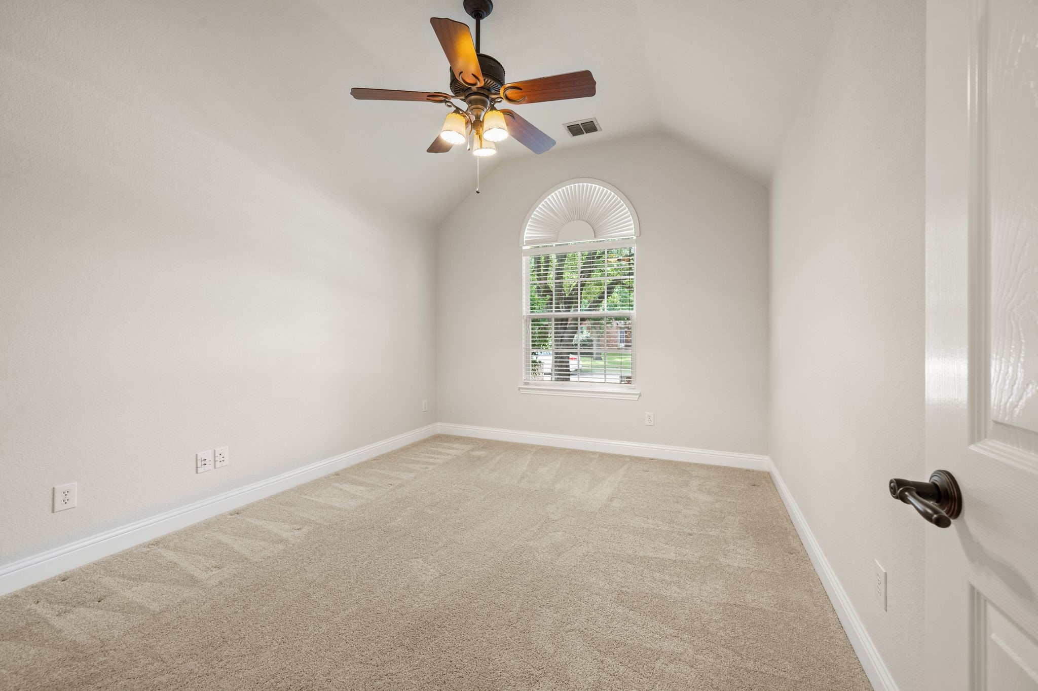 2046 Boone Circle Frisco TX 75033