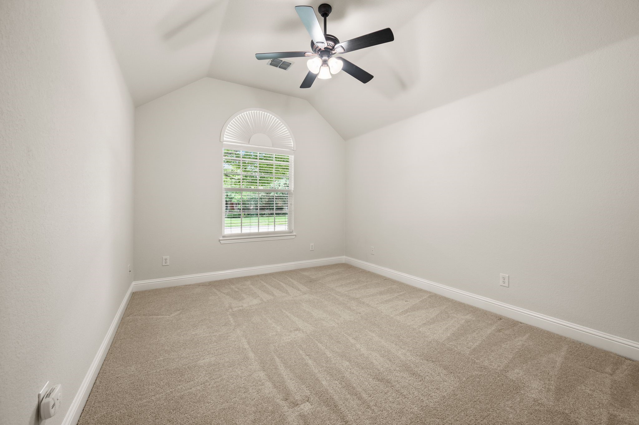 2046 Boone Circle Frisco TX 75033