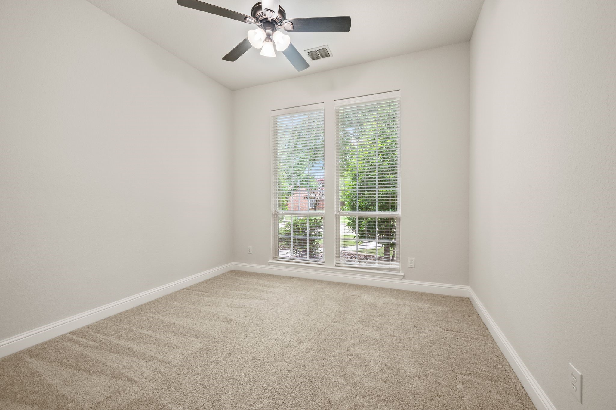 2046 Boone Circle Frisco TX 75033