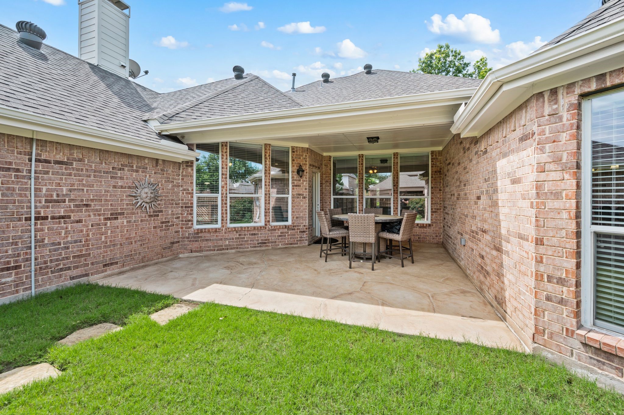 2046 Boone Circle Frisco TX 75033