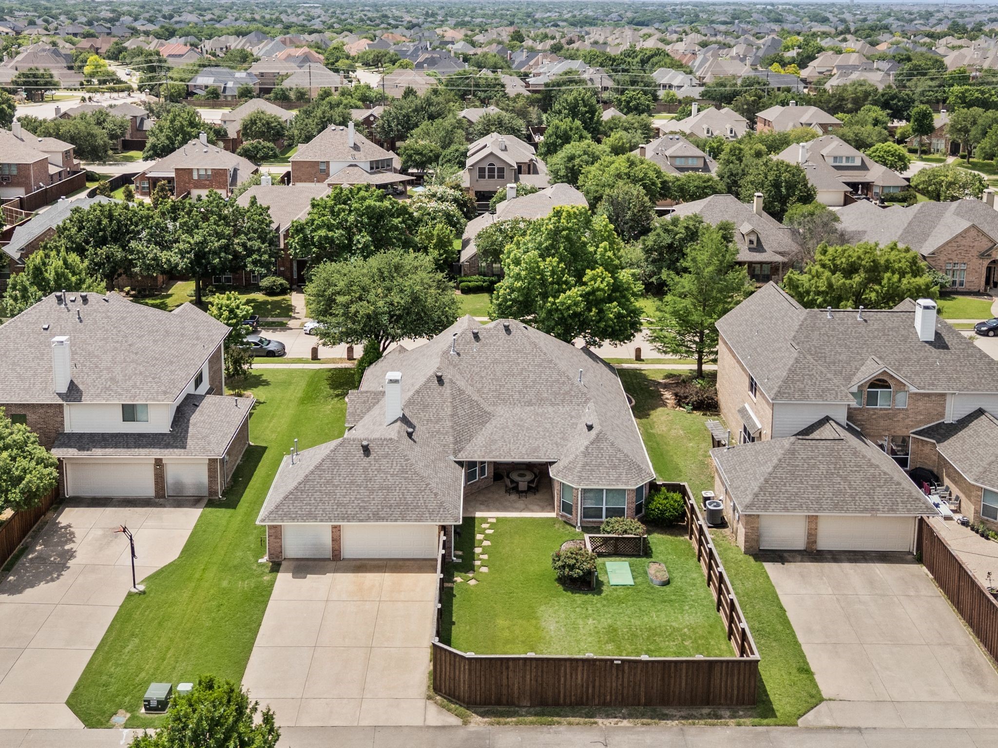 2046 Boone Circle Frisco TX 75033