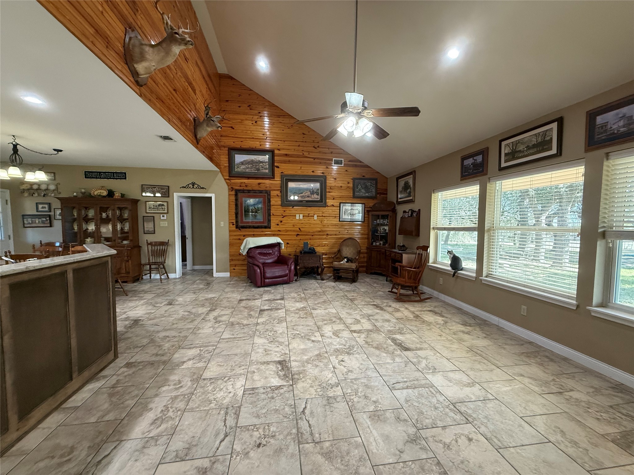 2100 Cr 419 Comanche TX 76442