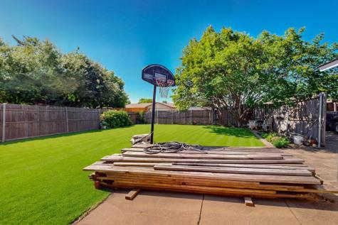 3714 Burning Tree Lane Garland TX 75042