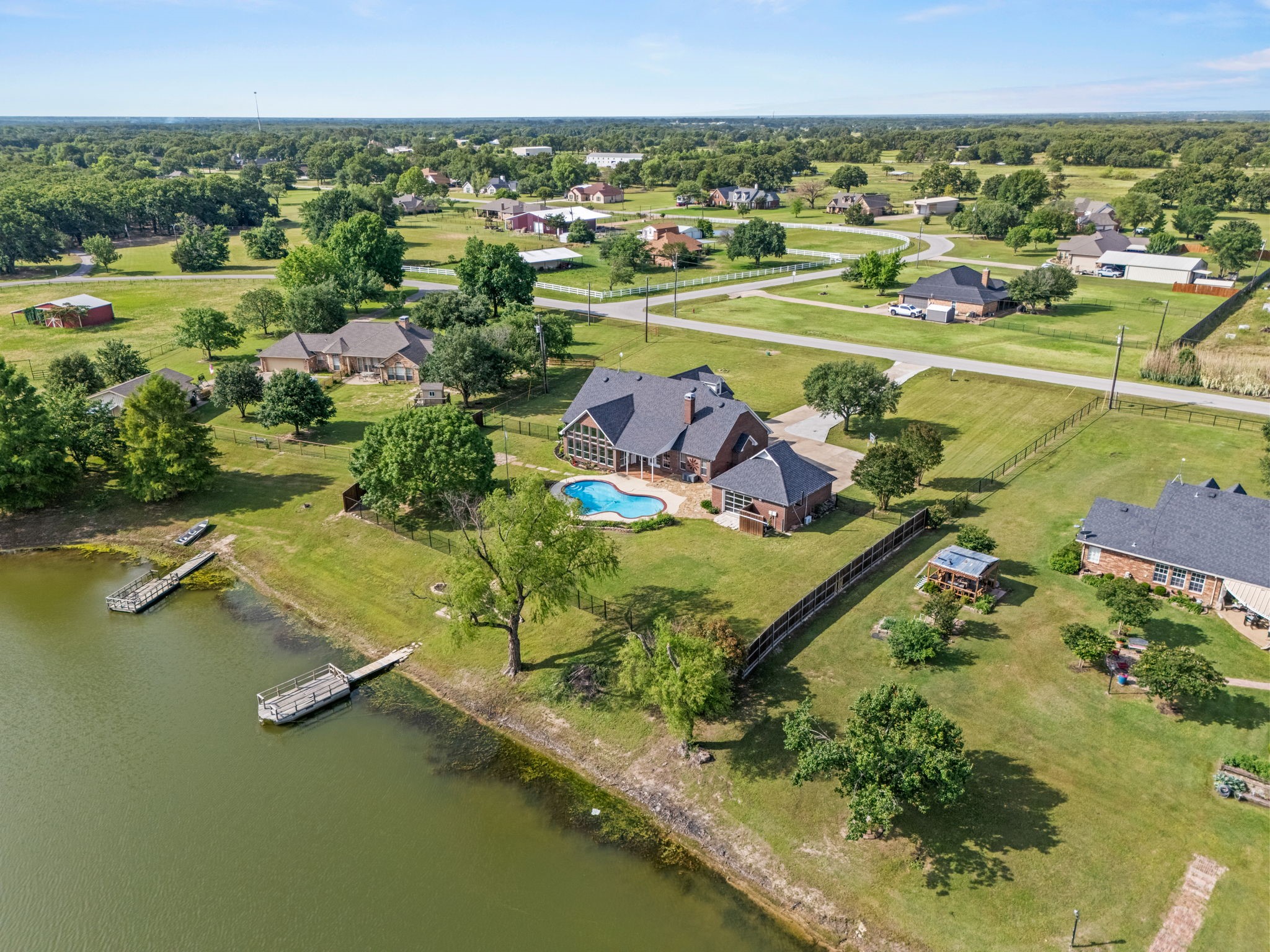 1165 Brent Avenue Terrell TX 75160