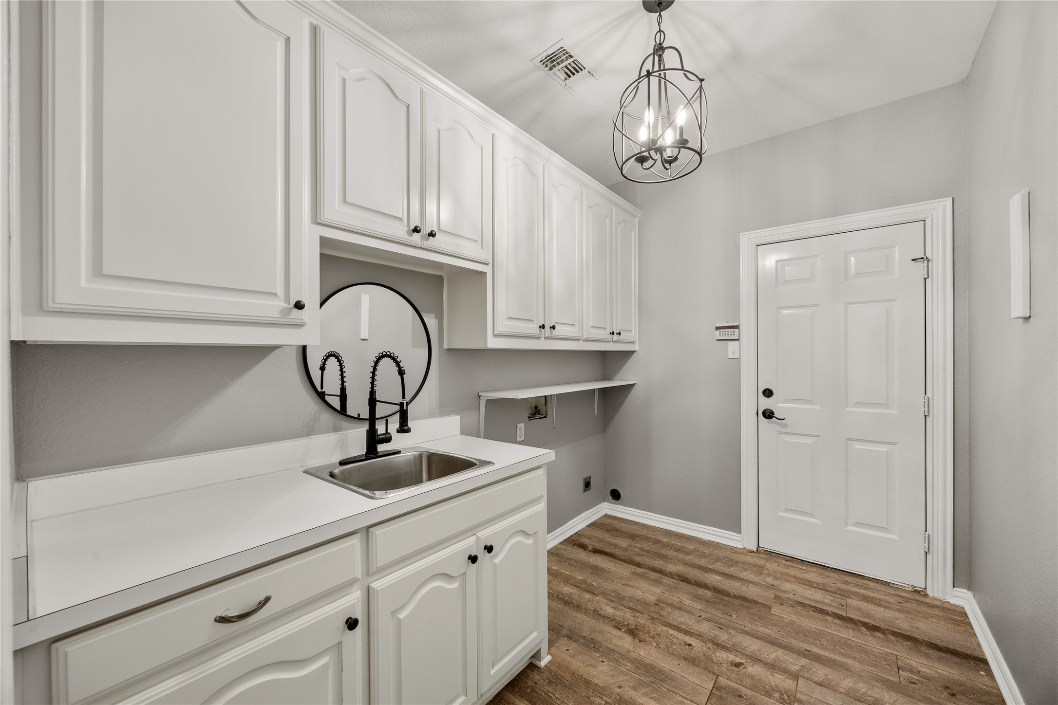 1165 Brent Avenue Terrell TX 75160