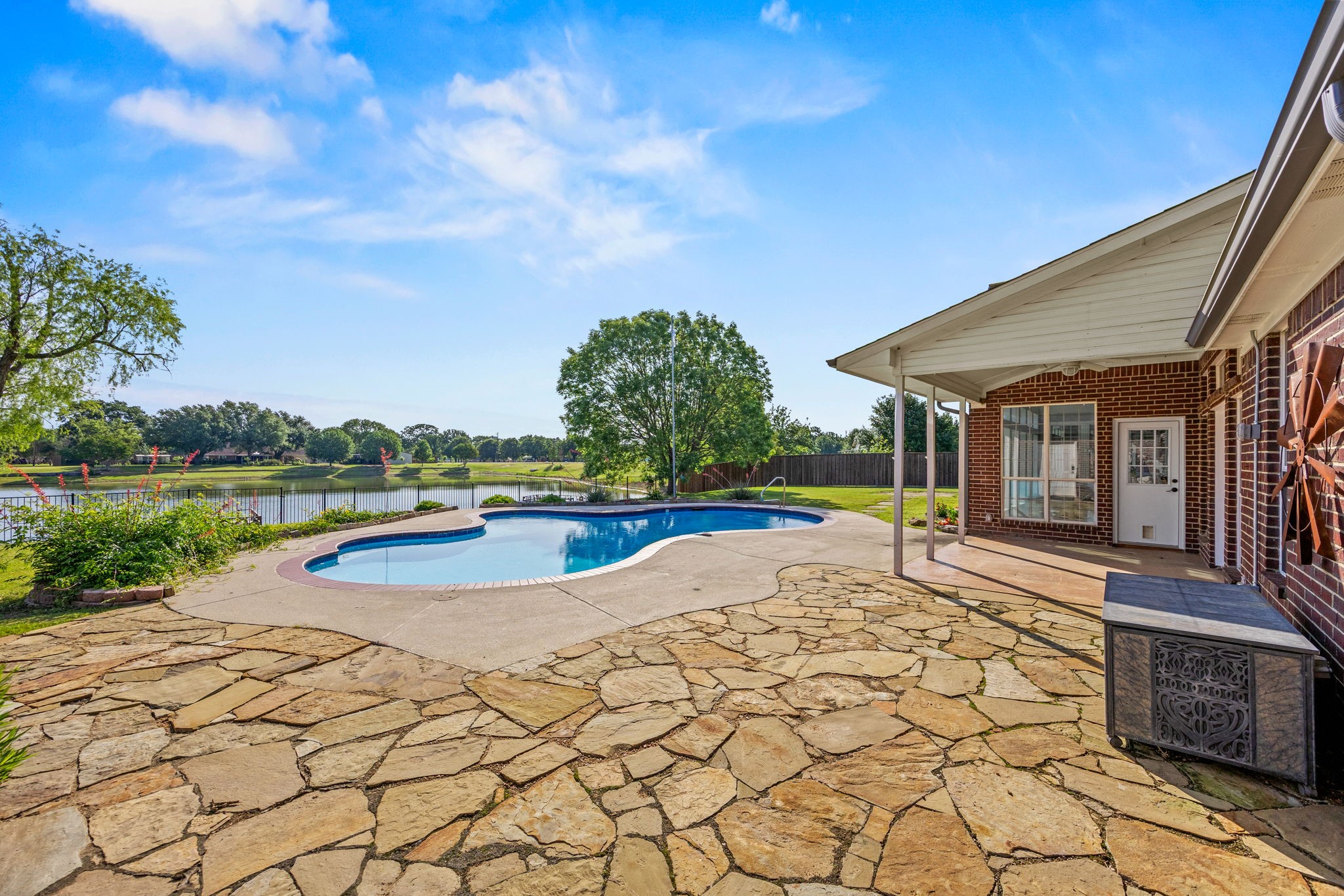 1165 Brent Avenue Terrell TX 75160