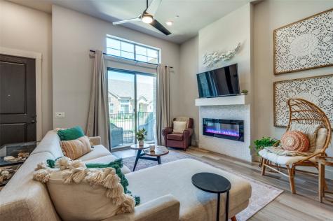 7220 Calistoga Lane Grand Prairie TX 75054