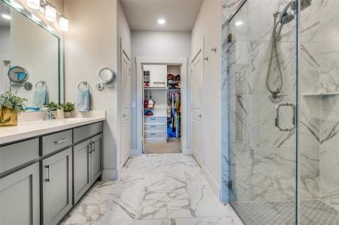7220 Calistoga Lane Grand Prairie TX 75054
