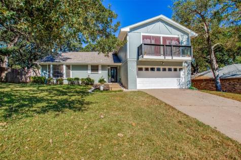 117 NE Rosamond Street Burleson TX 76028