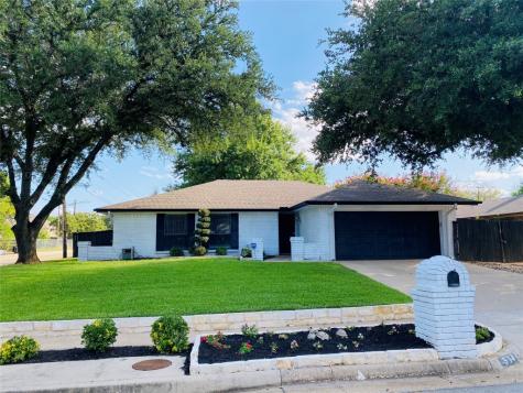 514 Bayberry Lane Euless TX 76039