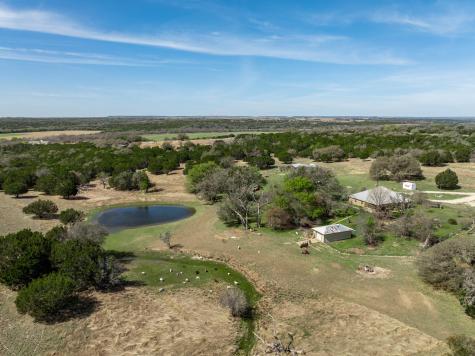 5680 County Road 142 Gatesville TX 76528