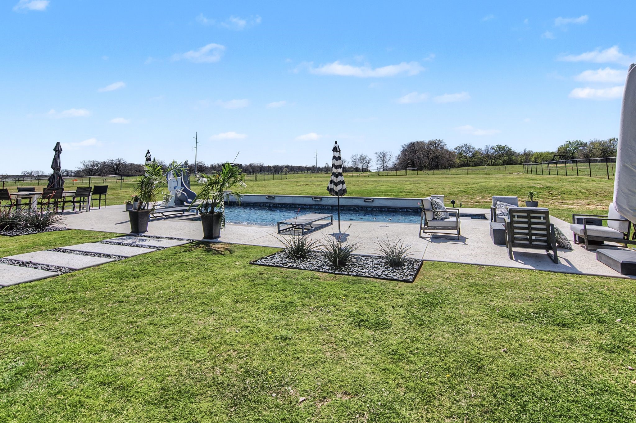 3230 Knob Road Springtown TX 76082