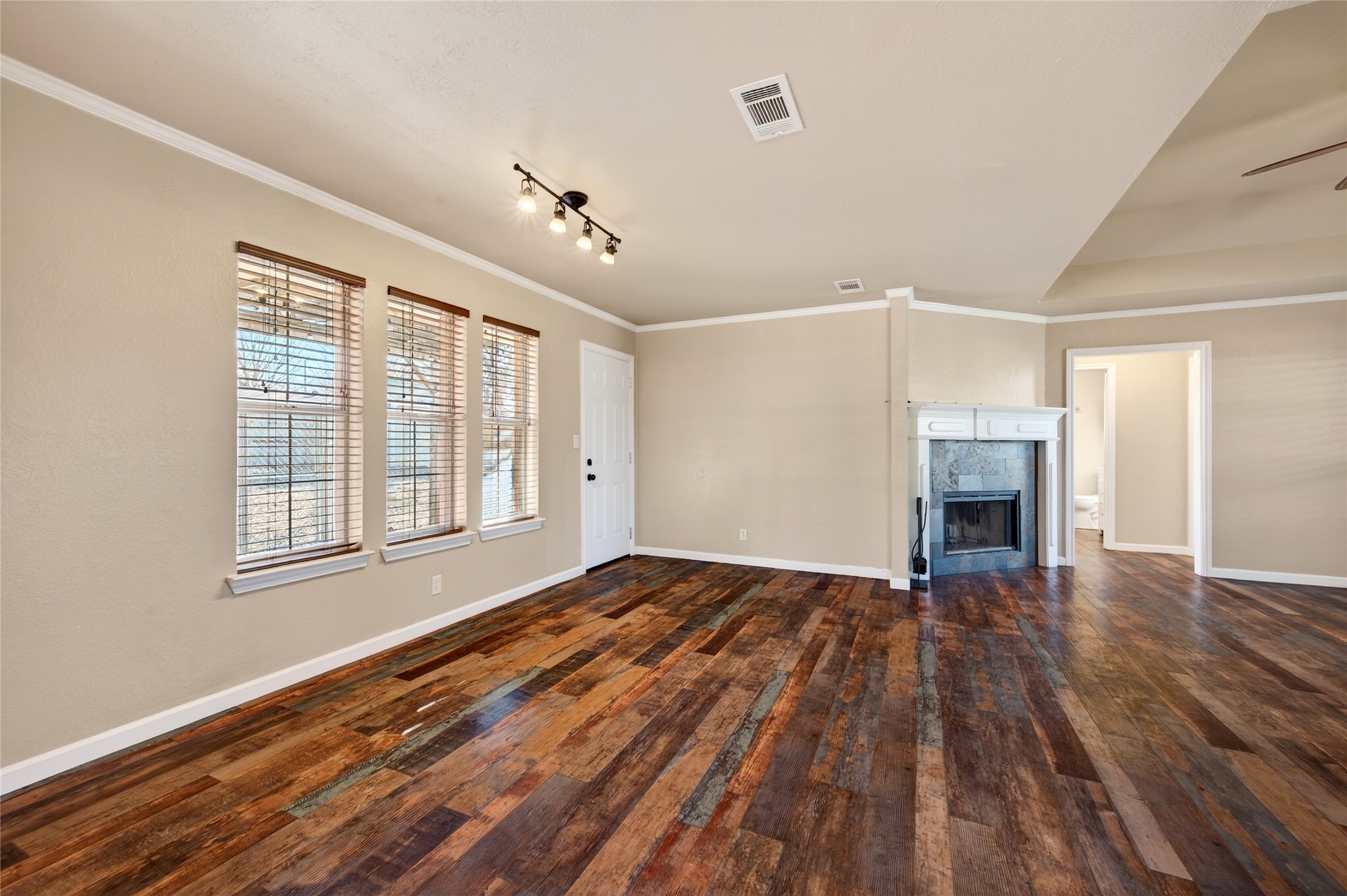 905 Calder Street Howe TX 75459