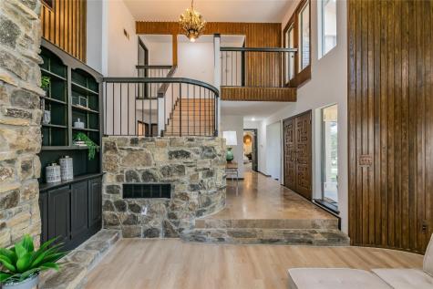 6100 Tiffany Park Court Arlington TX 76016