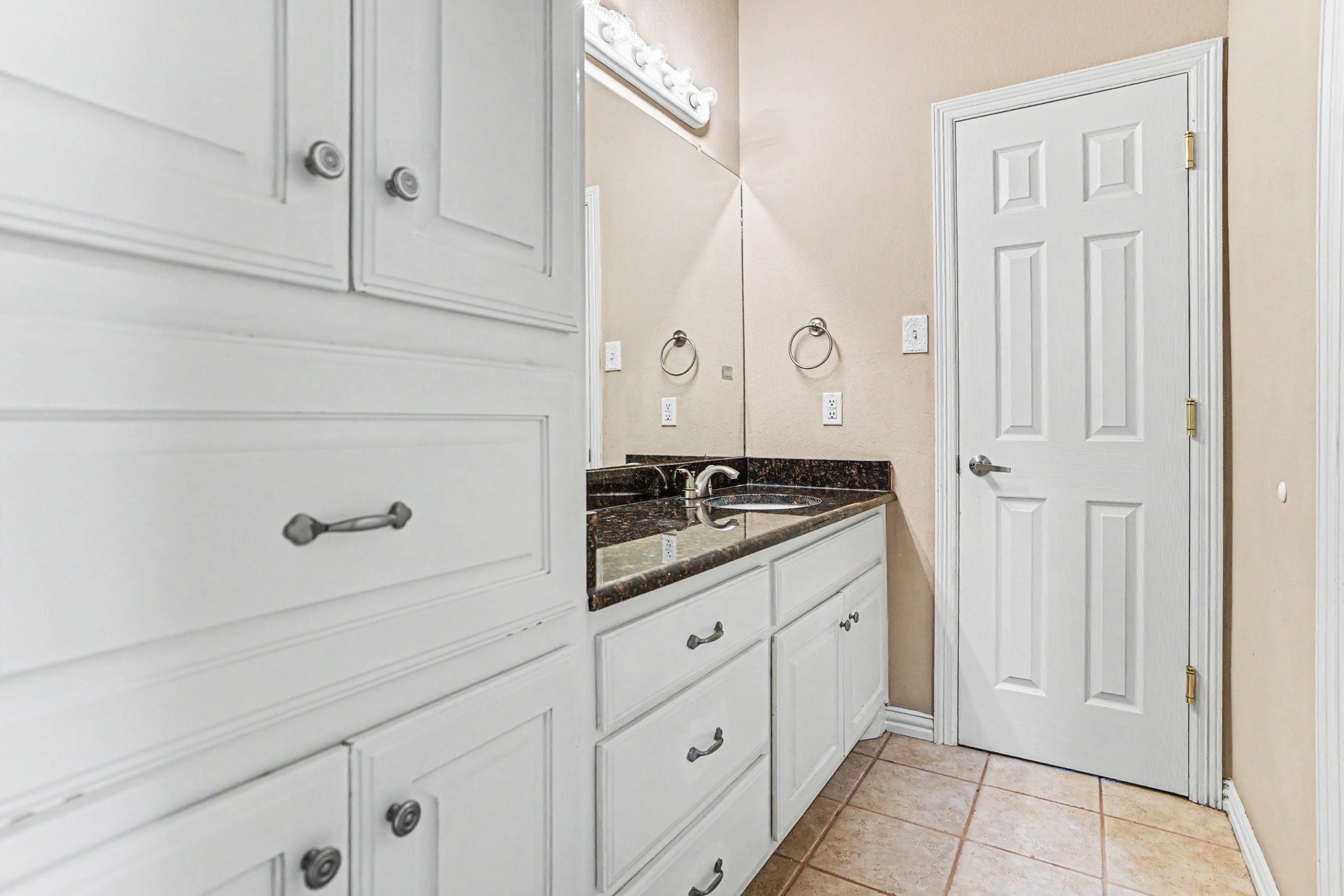 3951 Joe Wilson Rd Road Midlothian TX 76065