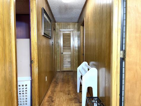 400 S 8th Avenue Teague TX 75860