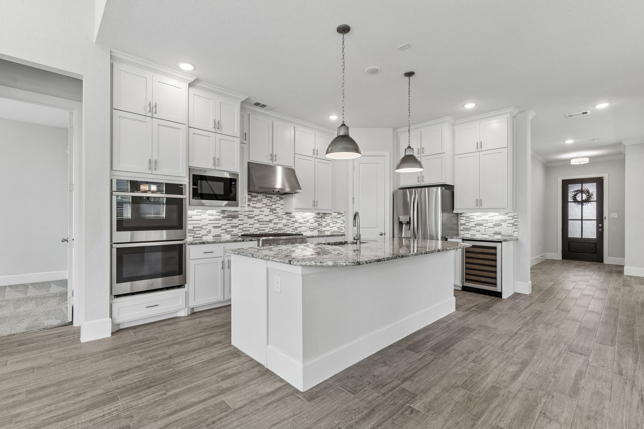 1908 Roundtree Circle E Fort Worth TX 76008